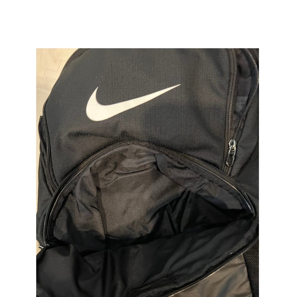 Nike Black Brasilia Backpack 30L - Picture 3 of 5
